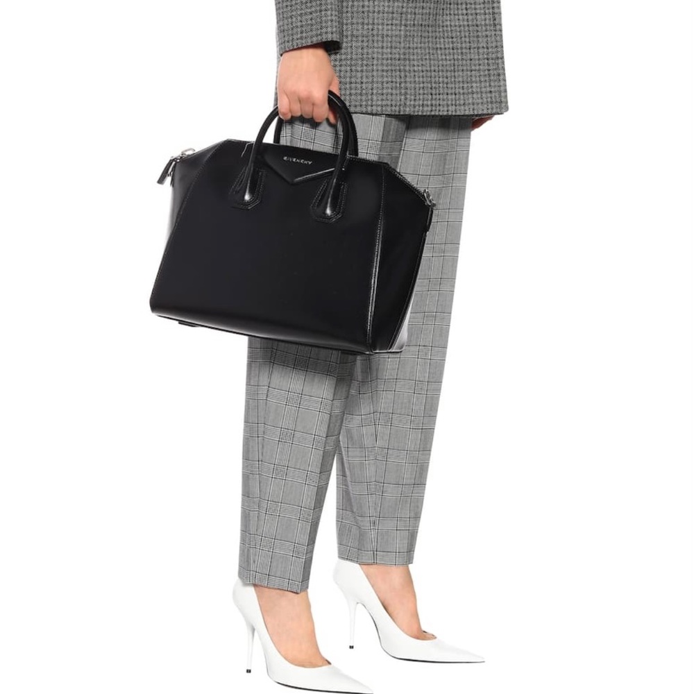 Givenchy Python Antigona Purse - image 7